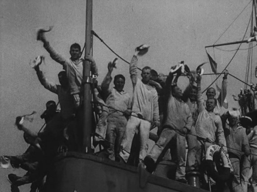 Кадр из фильма «Броненосец „Потёмкин“» (1925)