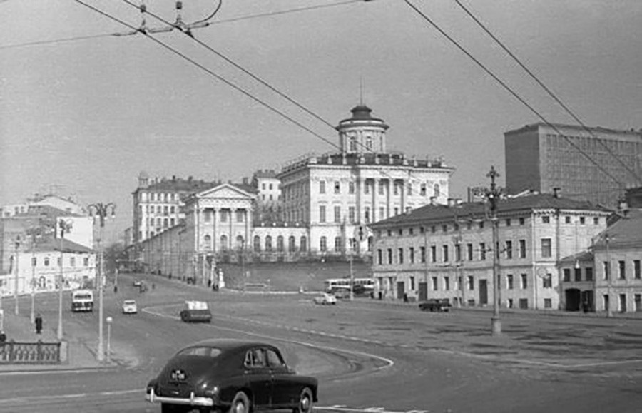 Как в Москве сносили дома к приезду президента США Никсона