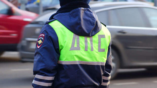 Нелегал из Азербайджана проломил череп гаишнику в Петербурге, чтобы не оформлять ДТП