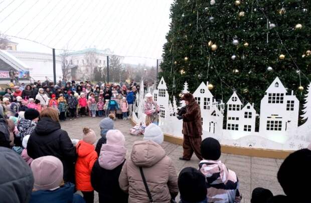 Куда пойти взрослым и детям 9 января и в другие дни новогодних каникул: большая афиша Астрахани