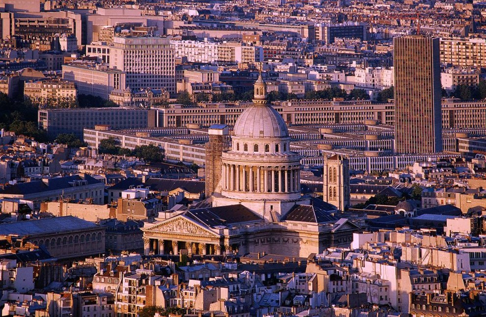 Прекрасный Париж ss 090722 paris 20ss full 990x646 Прекрасный Париж