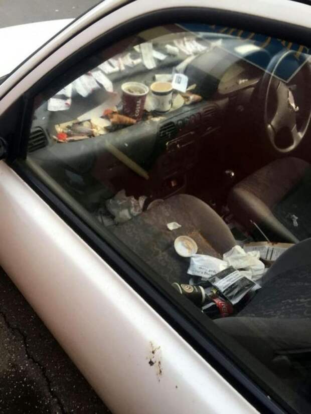 Автомобиль развозчика пиццы из Сомерсета Автомобиль развозчика пиццы из Сомерсета
