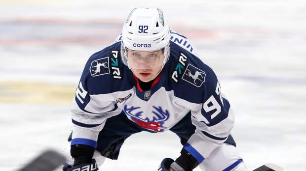 Виноградов рассказал о свадьбе в разгар сезона и знакомстве с женой