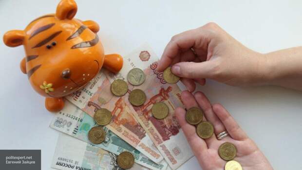 Сенатор Рязанский оценил шансы на продление детских выплат в августе