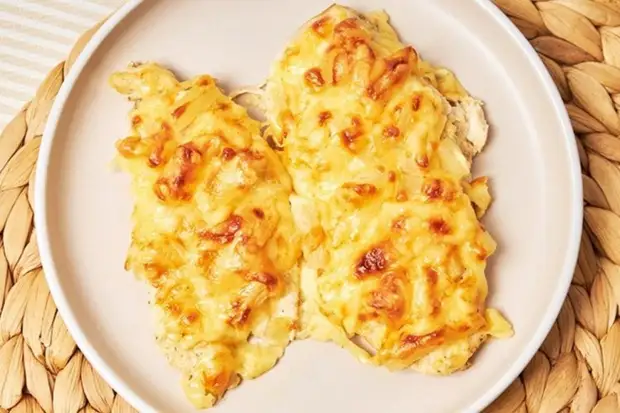 Куриные отбивные с яблоками в духовке Куриные отбивные с яблоками в духовке