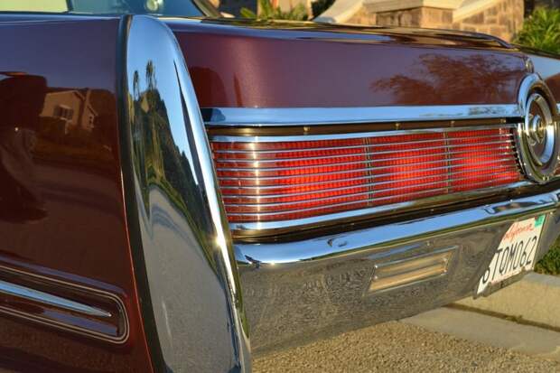 Редкий Imperial Crown Coupe 1967 года продают на аукционе (69 фото)