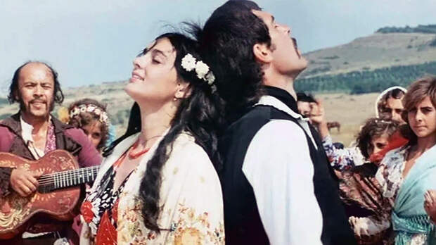 "Табор уходит в небо"