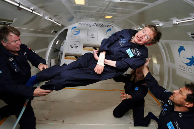 Stephen-Hawking-zero-gravity-floating-space-Peter-Diamandis