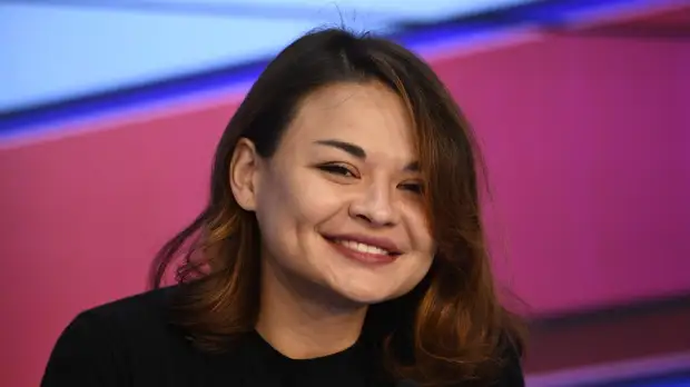 Ксения Шойгу завершила работу над книгой «Триатлон. История»