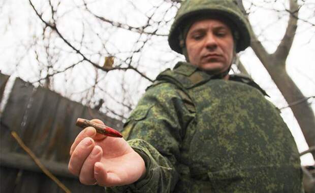 Зеленский ударит по Донбассу, чтобы остановить мятеж на Украине,