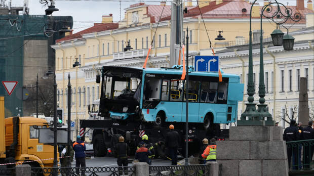 Единственный выживший в ДТП с автобусом на Мойке получит компенсацию