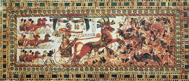 Тутанхамон на колеснице. Изображение из гробницы в Долине царей.