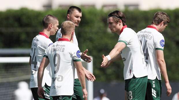 Дубль Пиняева помог «Локомотиву» разгромить самаркандское «Динамо»