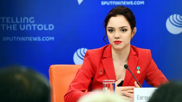 «Горда тем, что смогу представлять ребят»: Медведева о статусе посла ОКР, четверном сальхове и жизни в Канаде