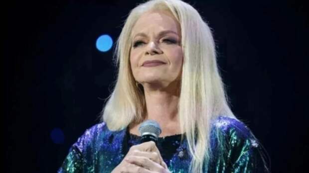 Лариса Долина призналась в нехватке средств на покупку квартиры