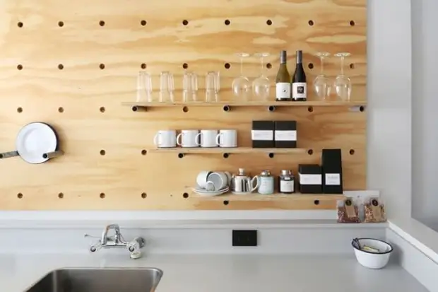 10 отличных примеров для создания необычных фартуков, которые станут изюминкой кухни