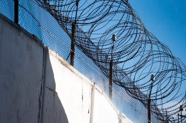 Экс-надзиратель рассказал правду о сексе с заключенными в женской тюрьме