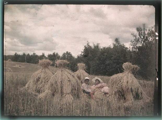 Фотография: Дореволюционная Россия в первых цветных фотографиях 1910-х годов Петра Веденисова №10 - BigPicture.ru