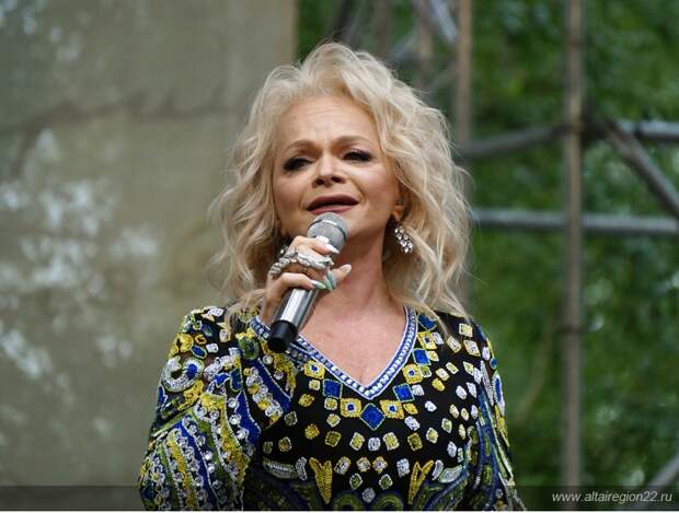 У Долиной запланировано семь концертов в первой половине 2026 года