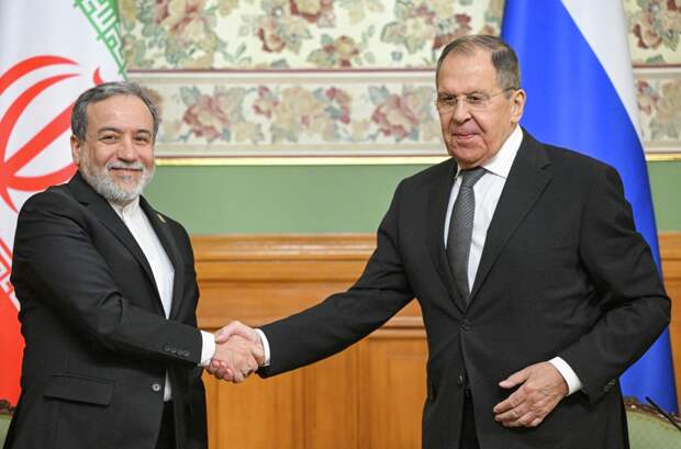 По телефону: Лавров выразил соболезнования Аракчи из‑за гибели сотрудника АЭС «Бушер»