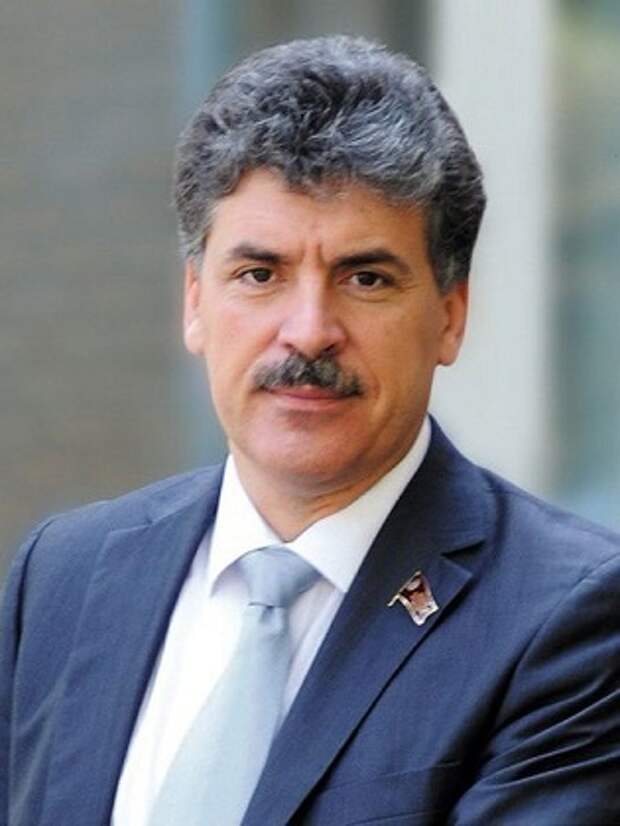 Противоречия идеологической платформы коммунистов.