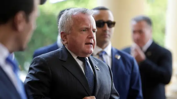 The Washington Post: посол США в Москве научился уборке туалетов из-за нехватки кадров