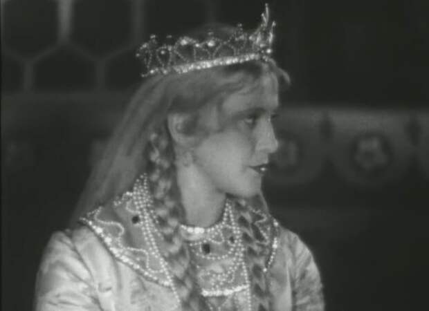 Людмила Глазова в фильме *Руслан и Людмила*, 1938 | Фото: kino-teatr.ru Людмила Глазова в фильме *Руслан и Людмила*, 1938 | Фото: kino-teatr.ru
