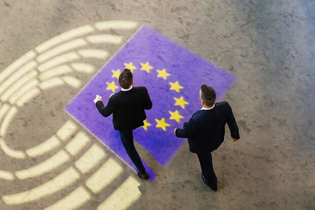 Еврокомиссия намерена запретить странам ЕС закупать у России ядерное топливо