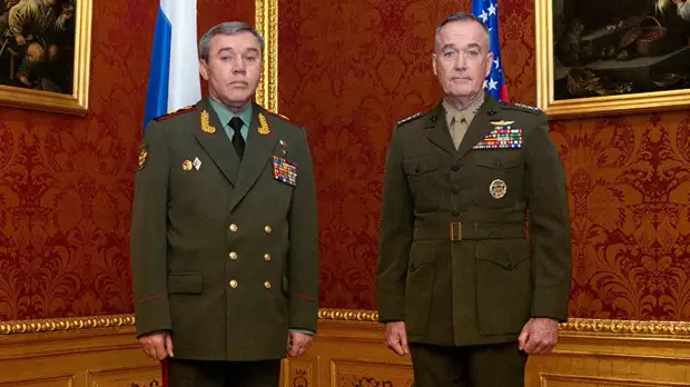 Герасимов и Данфорд обсудили вопросы отношений России и США в военной сфере