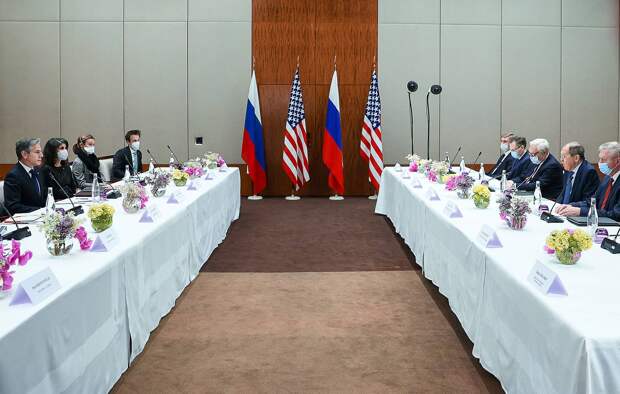 Диалог продолжается.

Лавров и Блинкен встретятся снова после ответов США на предложения РФ