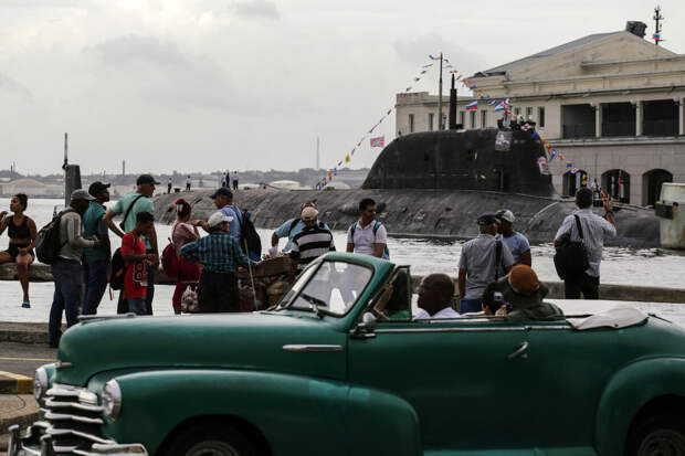 Miami Herald: жители Флориды завороженно следили за кораблями ВМФ России у Кубы