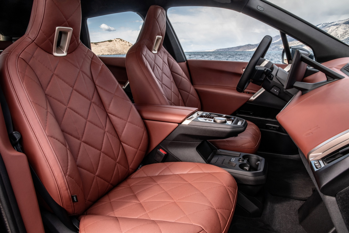 Первый bmw iX