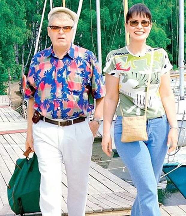 Михаил Кокшенов со второй супругой Еленой (фото: "Штуки-Дрюки")