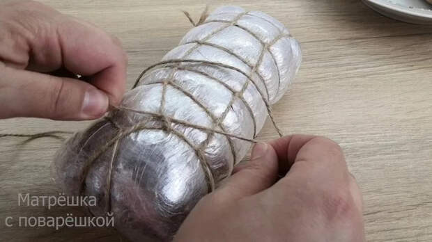 Вкуснее любой колбасы и стоит не дорого, вкуснятина из рульки Мясо, Домашняя колбаса, Рулька, Рецепт, Колбаса, Вкусно, Закуска, Праздники, Ветчина, Видео, Длиннопост, Видеоблог