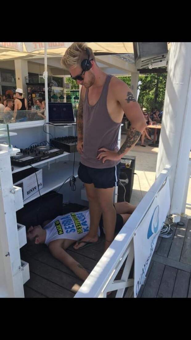 Шокирующие фото британских туристов, отдыхающих на Корфу Корфа, алкоголь, в мире люди, пьянь, туристы