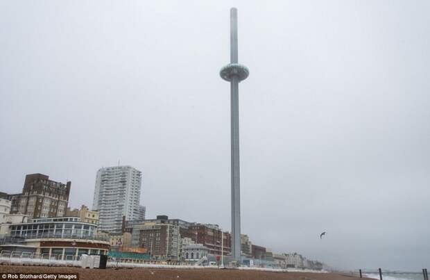 В Британском Брайтоне появилась рекордно тонкая обзорная башня башня, в мире