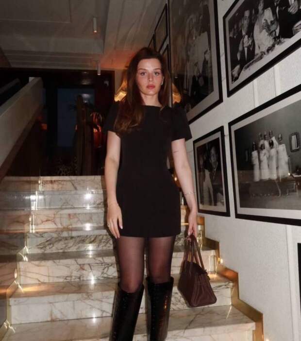 «Мамина копия»: подписчики Канделаки поразились внешностью ее дочери