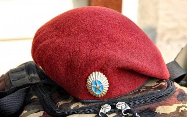 У кого тут краповый берет
