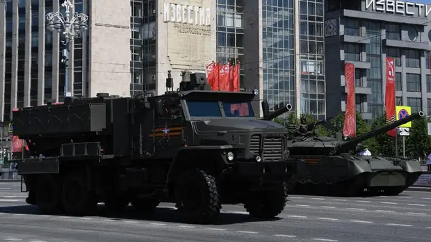 «Напоминают знаменитые «Катюши»: каким потенциалом обладают новые огнемётные системы ТОС-2 «Тосочка»