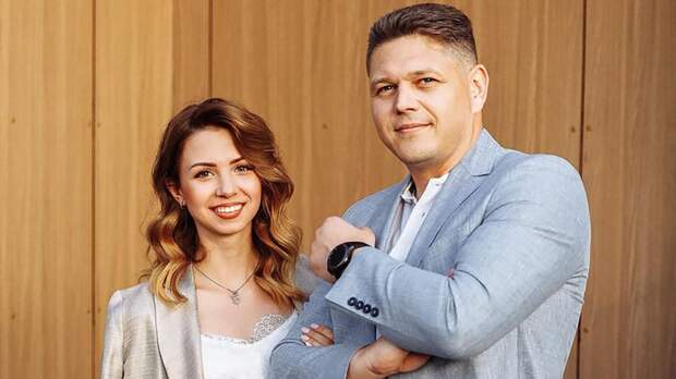 Жена Соколюка прокомментировала его уход к