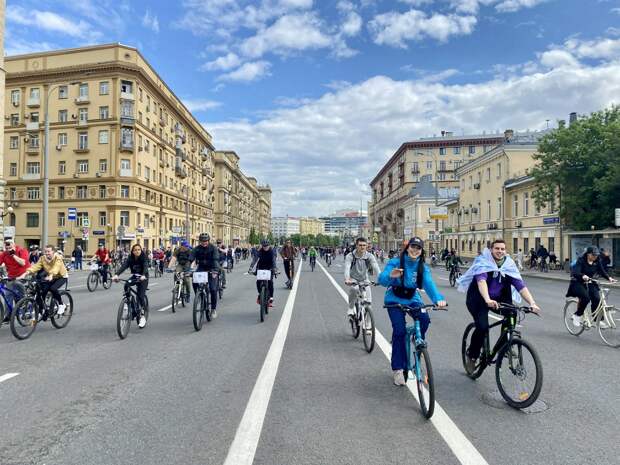 Из-за велофестиваля Москва встала в пробках