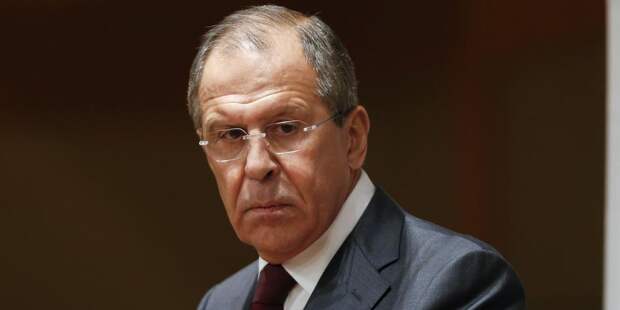 Лавров назвал неприятным отказ Белоруссии разместить авиабазу России