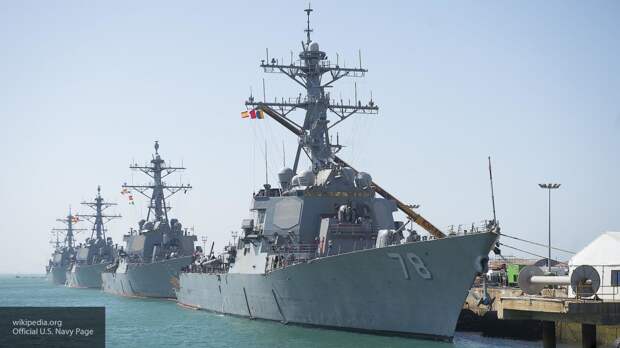 Эсминец НАТО пришвартовался в порту Одессы