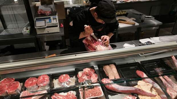 Минфин заявил об отсутствии планов ввести налог на мясо в России 