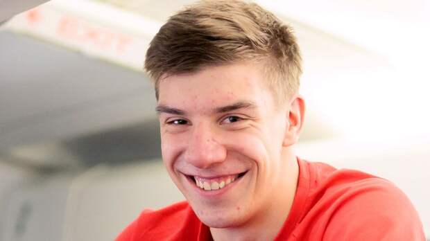 «Чуть-чуть было неопрятно». Дмитриев — о пенальти Барко в игре с «Зенитом»