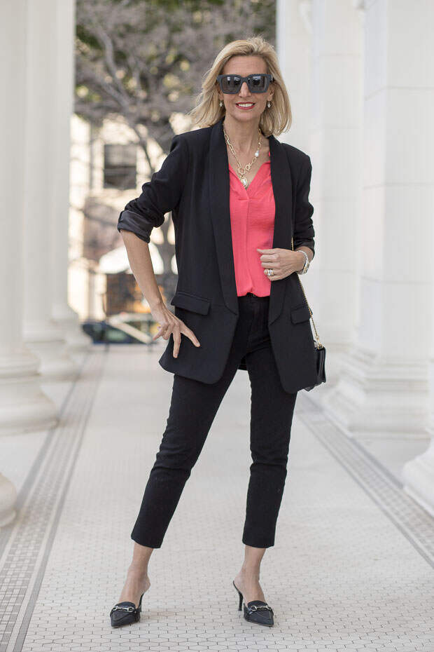 Womens Fashion All Black Outfit With A Pope Of Color 
