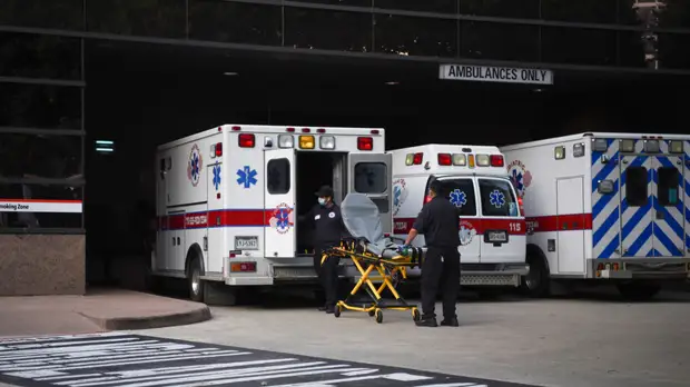 В США за сутки выявили более 111 тысяч новых случаев коронавируса