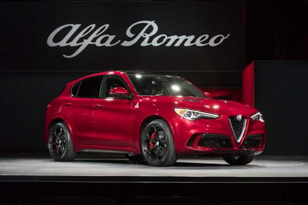Кроссовер Alfa Romeo признан лучшим в Лос-Анджелесе alfa romeo, stelvio, кроссовер