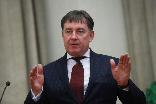 Виктор Момотов