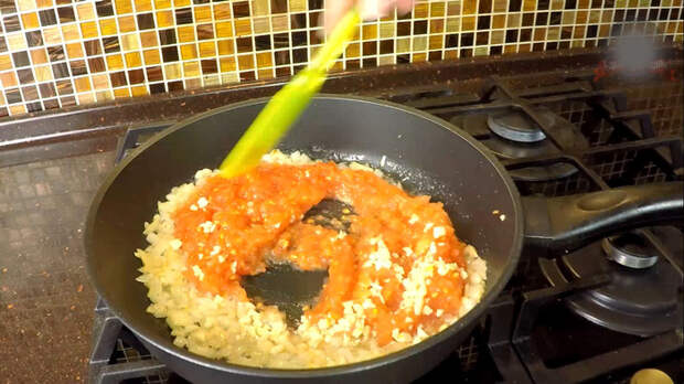 Гнезда с фаршем на сковородке Рецепт, С дедом за обедом, Еда, Кулинария, Вкусно, Просто, Видео, Длиннопост